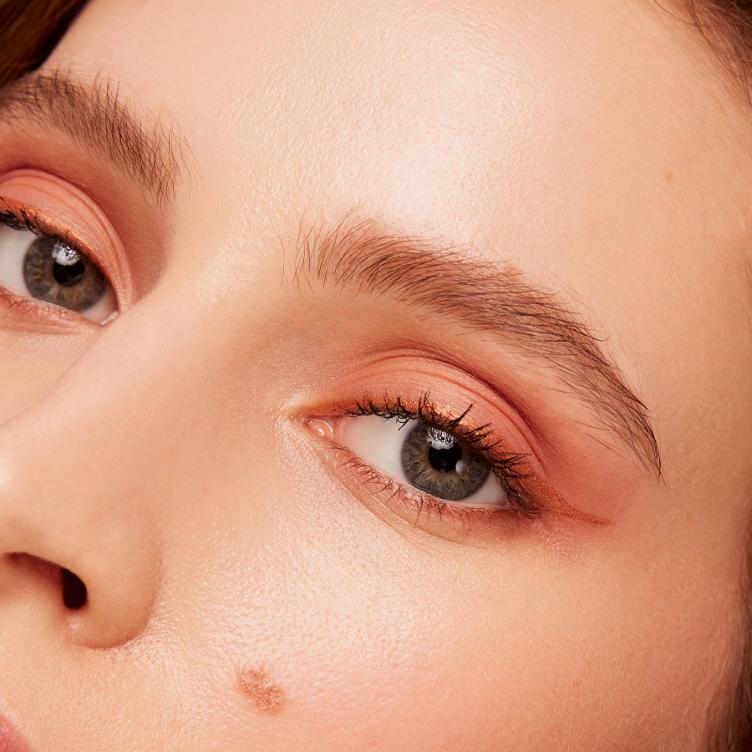 KIA CHARLOTTA - Vegan Eye Polish DREAMS COME TRUE - 2